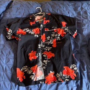 Rose Hawaiian shirt (M)